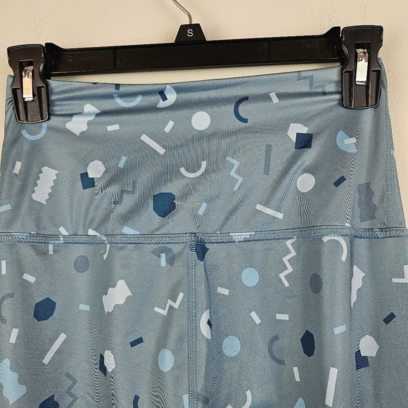 BEYOND YOGA x Poketo High Waisted Long Legging Size Medium - Picture 7 of 7